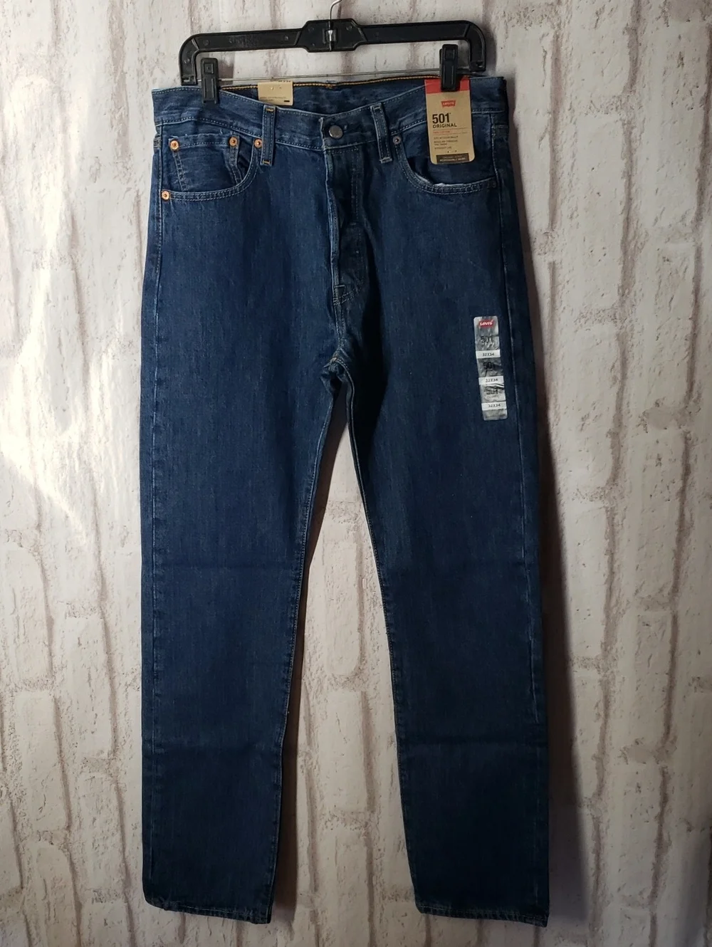 Levi's 501 Men's Button-Fly Straight Leg Jeans in Dark Indigo Size 32x34